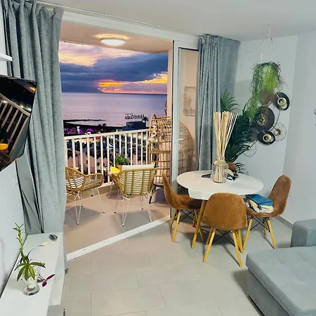 Apartamento Exclusive Ocean Front Playa de las Americas (Tenerife)